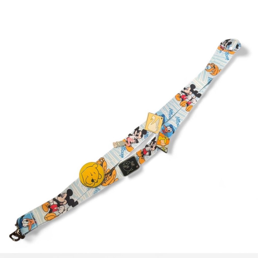 DISNEY | Lanyard with 5 trader pins Mickey Mouse lanyard